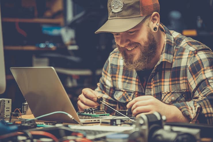 Expanding Our Reach: Service Centers Across Qatar